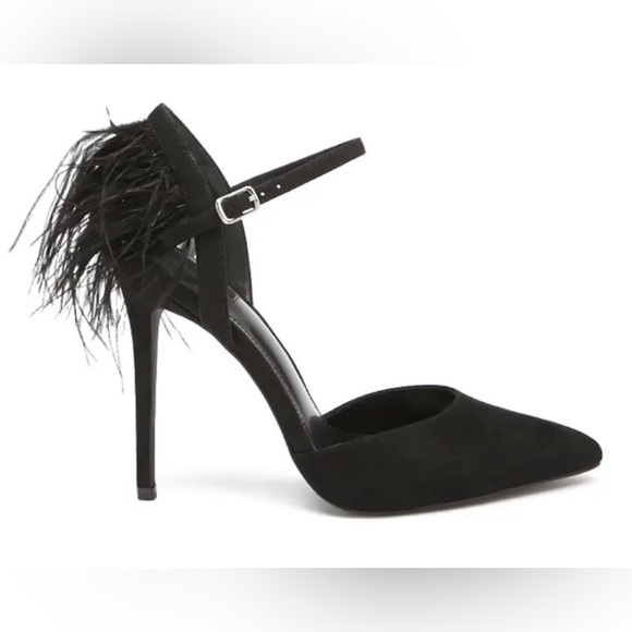 Forever 21 Shoes - NWOT FOREVER 21 BLACK SUEDE PUMPS